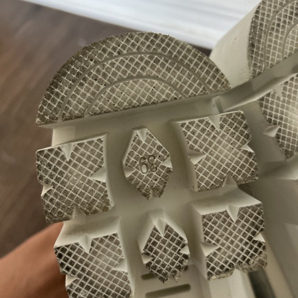 Bussola Callidora Sneakers Womens US Size 8 8.5 EU 39 Platform Shoes Light Gray - Picture 8 of 8